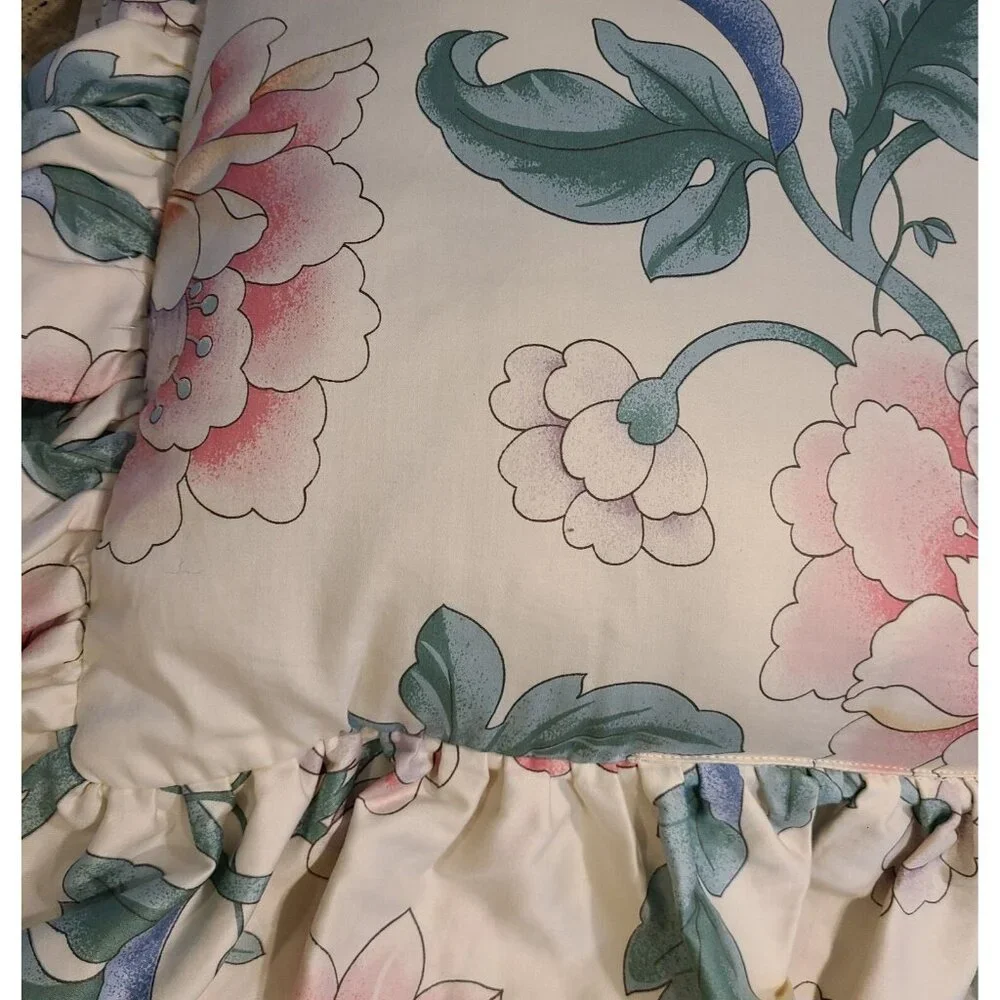 Vintage Waverly Shumacher Floral Decorative Pillow Ruffled Piping About 22